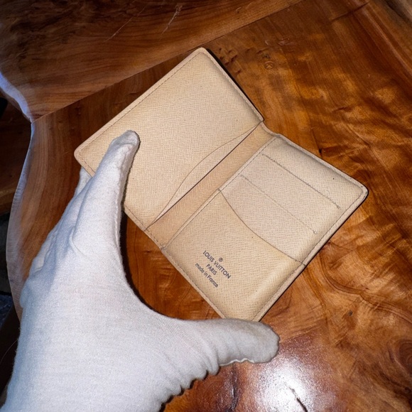 LOUIS VUITTON
Damier Azur Canvas Pocket Organizer Wallet - Picture 8 of 16